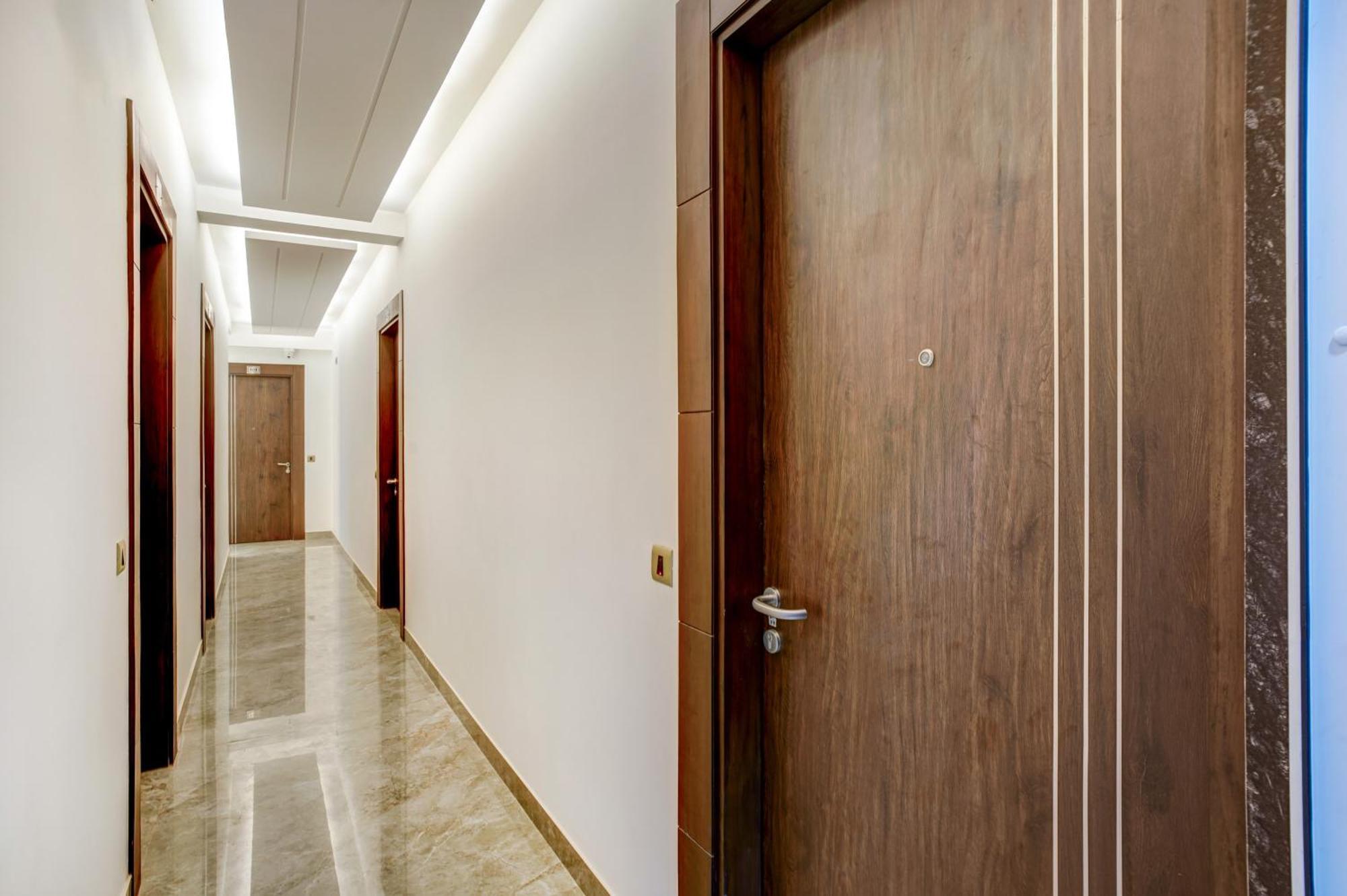 Treebo Corporate Inn Noida Luaran gambar