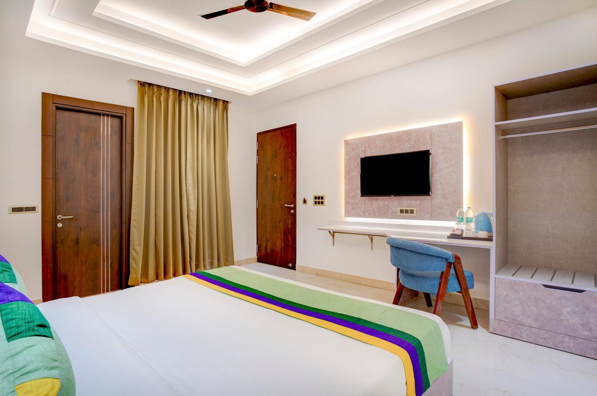 Treebo Corporate Inn Noida Luaran gambar